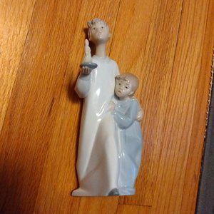 Lladro Boy and Girl with Candle